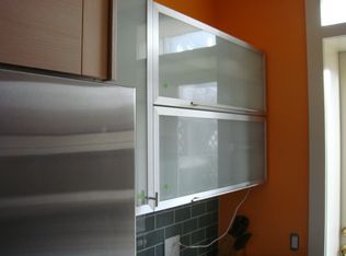 1039 N 4th St APT B, Philadelphia, PA 19123