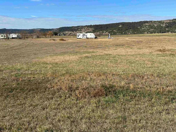 13244 Hillsview Dr, Hot Springs, SD 57747