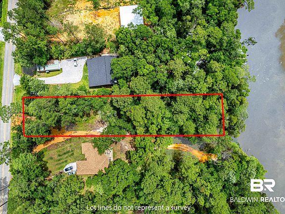 3rd image of 17677 River Rd W