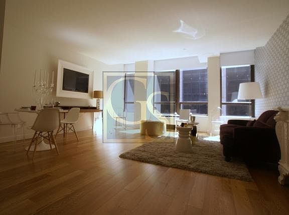 2nd image of 4310 Crescent St APT 2303