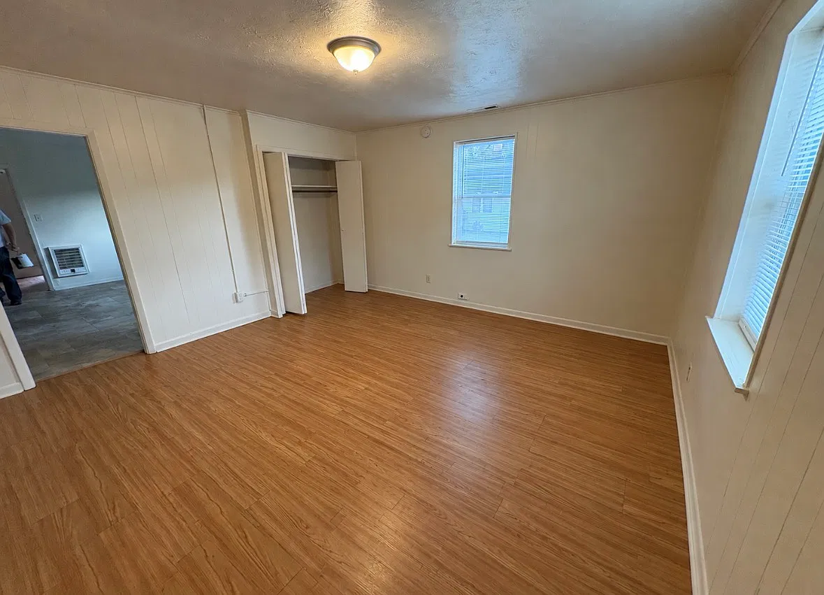 3 bed, 1292 sqft, $1,650 — Photo 2