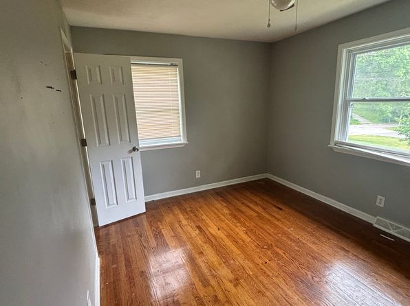 (undisclosed Address)