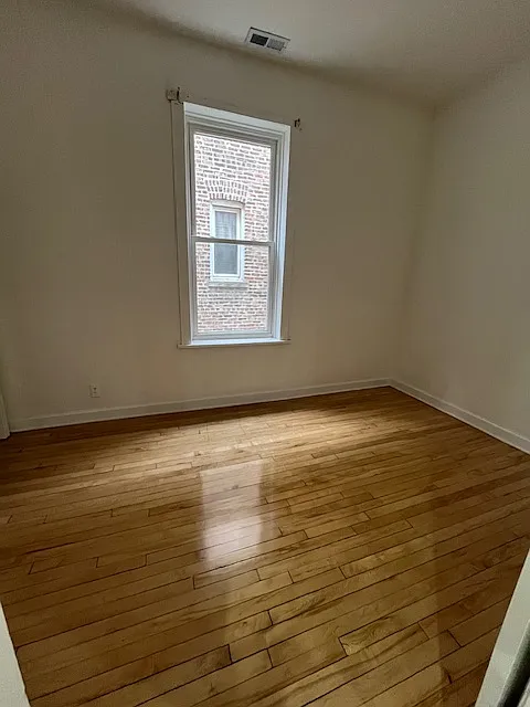 2 bed, 780 sqft, $2,500 — Photo 4