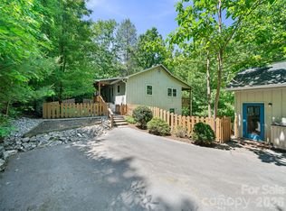 142 Wildflower Rd, Spruce Pine, NC 28777