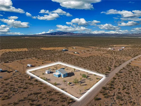 11322 W Broken Bow Drive, White Hills, AZ 86445