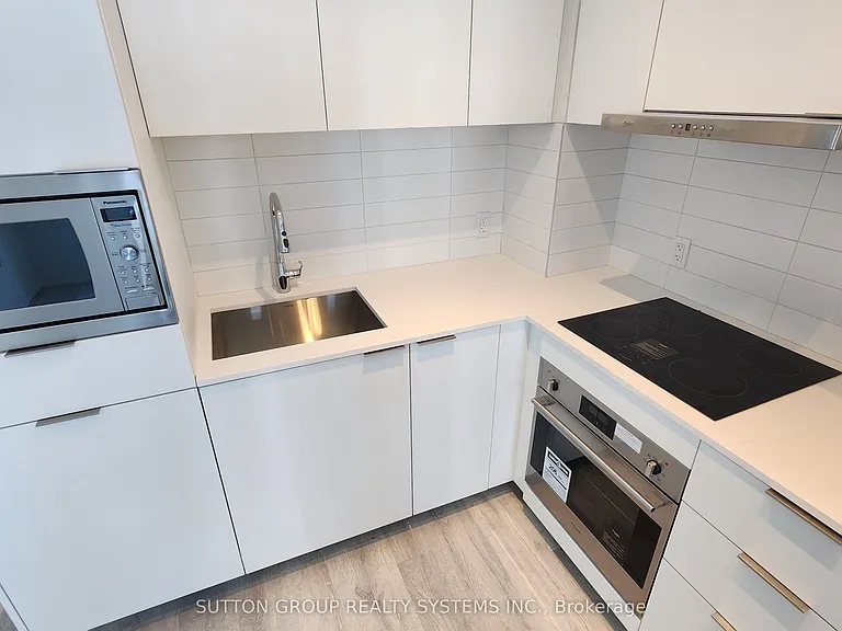 8 Olympic Garden Dr #S1401 — Photo 2