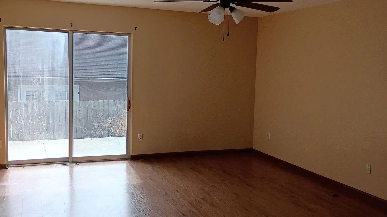 849 Beech Court Apts — Photo 4