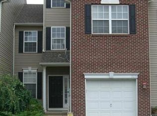 5175 Spring Ridge Dr E, Macungie, PA 18062