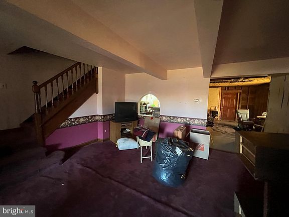 4th image of 108 S Browning Ave