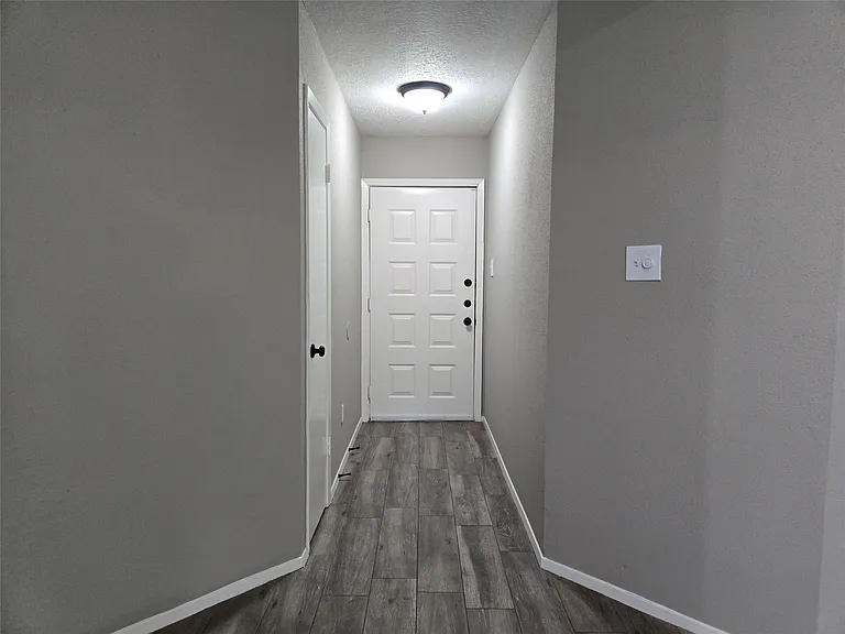 24015 Farm Hill Rd — Photo 3