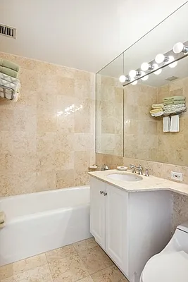 Rented by Compass | media 7