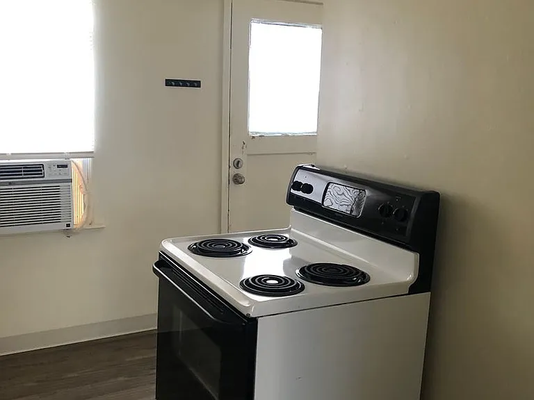 712 S Canyon St — Photo 12