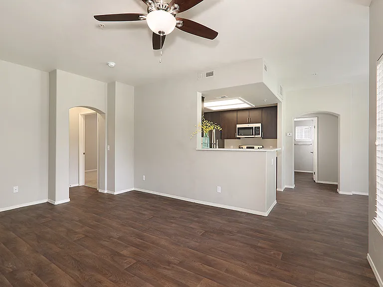 Canyon View Apartments — Photo 21