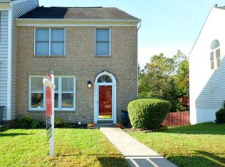 8710 Wadebrook Ter, Springfield, VA 22153