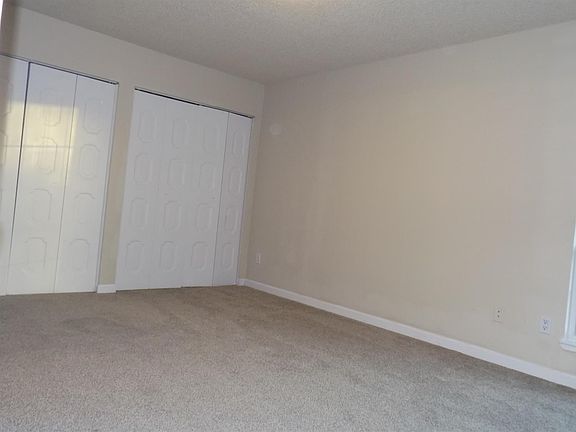 3rd image of 7443 Prosperity Ct