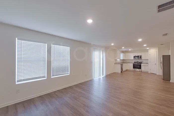 109 Flat Rock Mill Trl — Photo 3