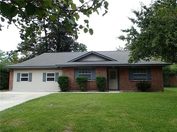 341 Audubon Dr, Mandeville, LA 70471