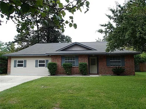 341 Audubon Dr Photo 1