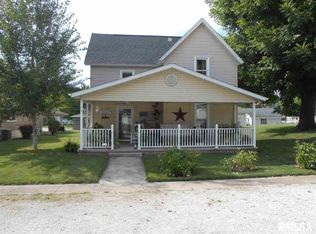 113 N Wabash Ave, Bluffs, IL 62621