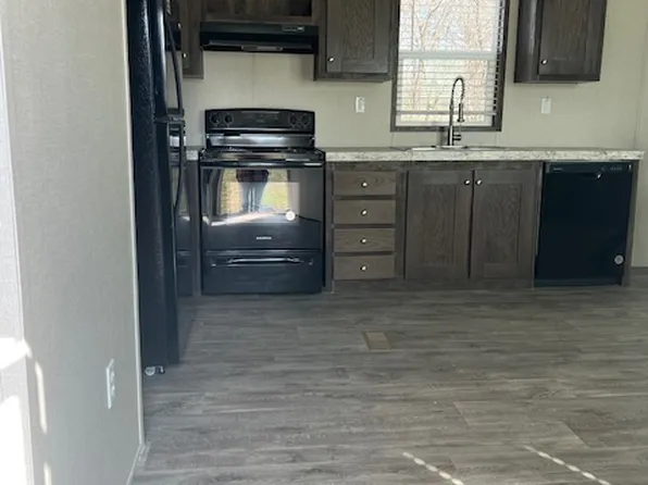 1128 E Main St, Durant, OK 74701