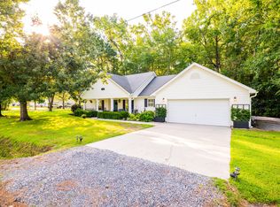 156 Columns Rd, Summerville, SC 29483