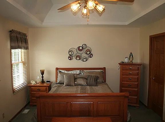 4th image of 1414 Tiger Lily Ln