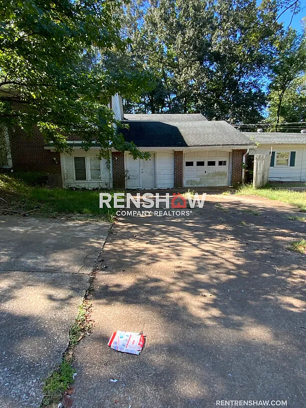 1 bed, 1.0 bath, $650 — Photo 1
