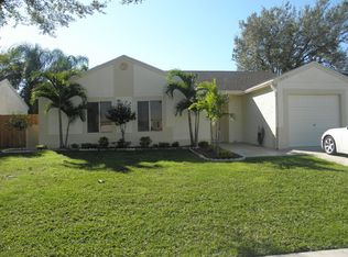 18970 Cloud Lake Cir, Boca Raton, FL 33496