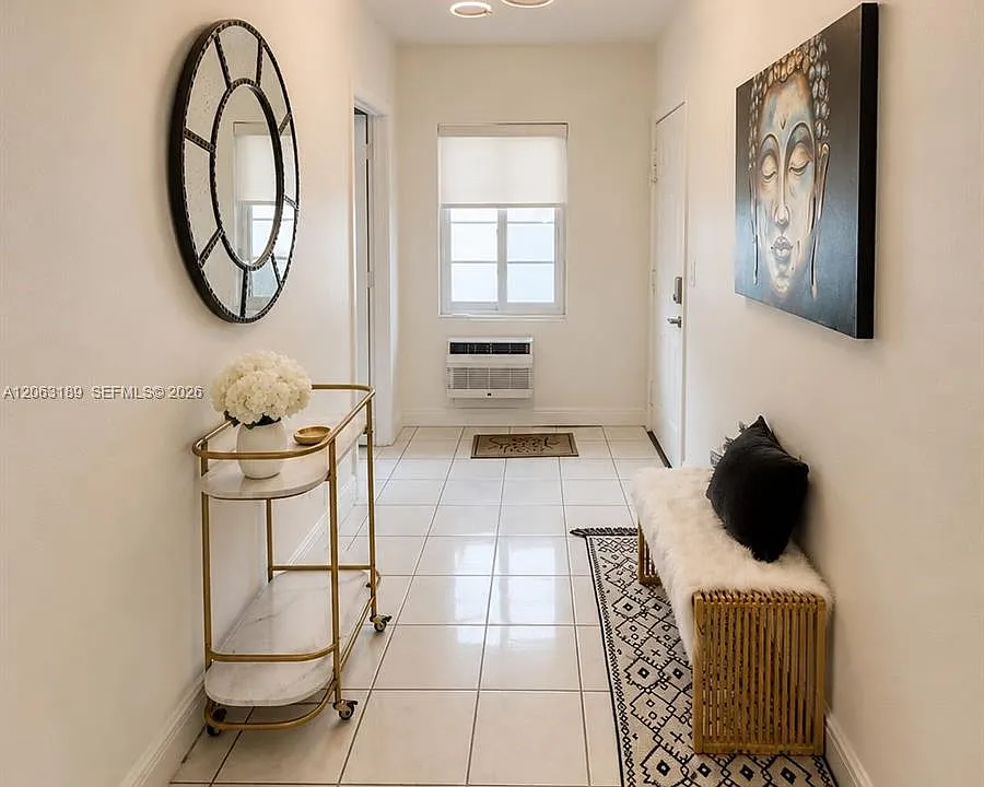 951 Jefferson Ave #4
