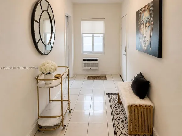 951 Jefferson Ave, Miami Beach, FL