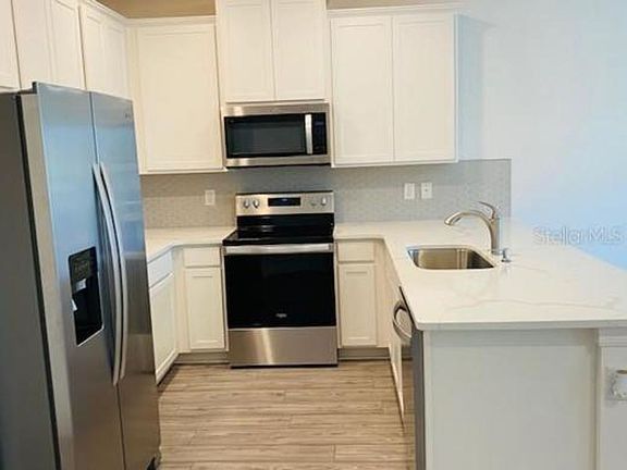 4th image of 4916 Gulf Waters Dr