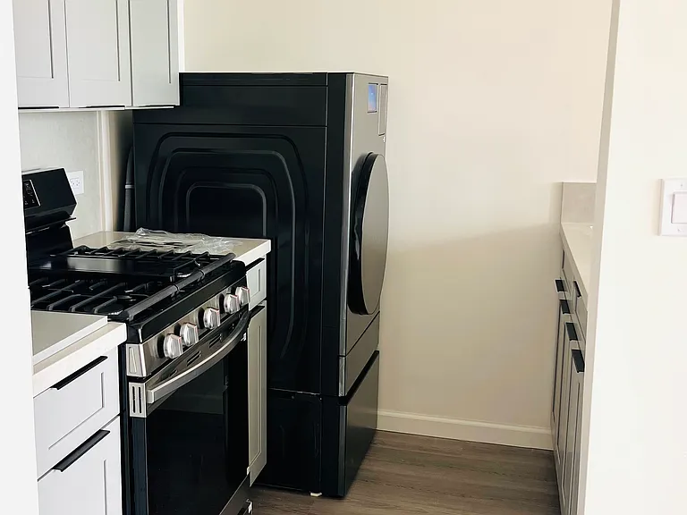 1571 Piikoi St #702 — Photo 3