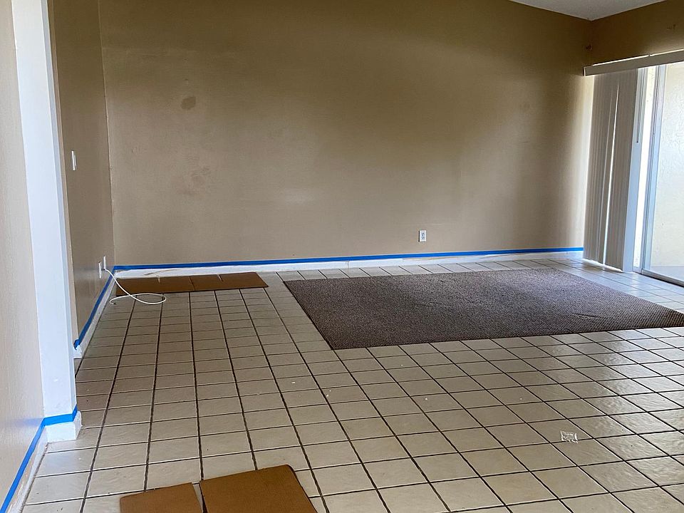 1st image of 5248 Bosque Ln