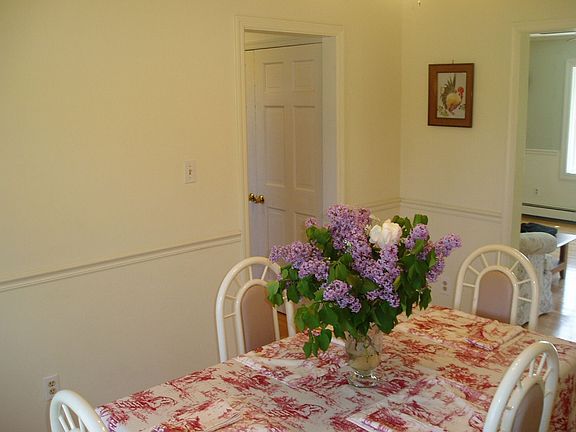 5th image of 2220 Depot Ln