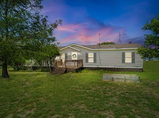 8536 Longhorn Dr, Justin, TX 76247