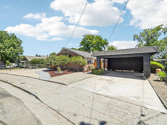 3rd image of 3542 fir Drive