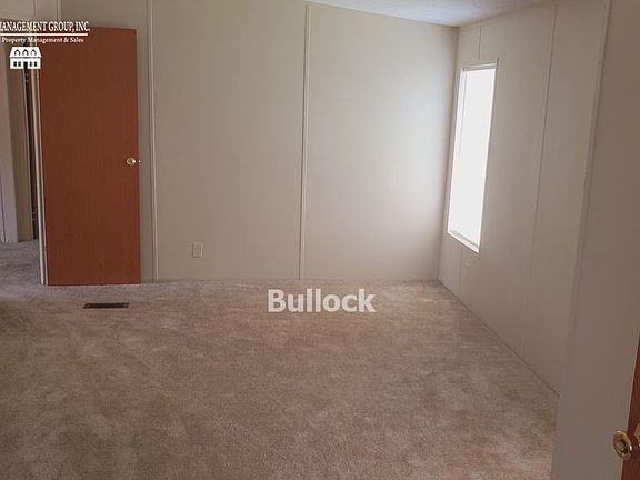 5th image of 4222 Holcomb Cir