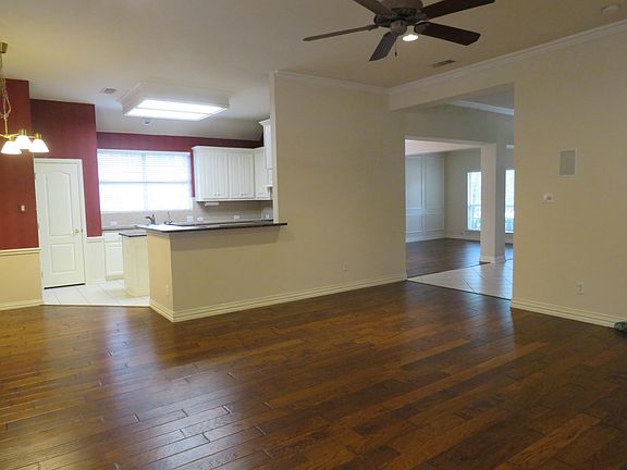 5th image of 2904 Cascade Dr