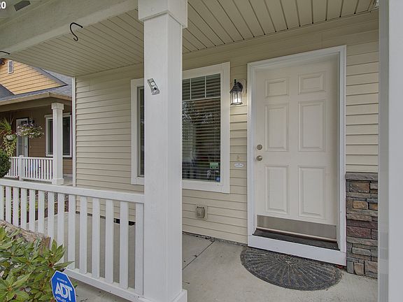 3rd image of 807 NW 22nd Ave