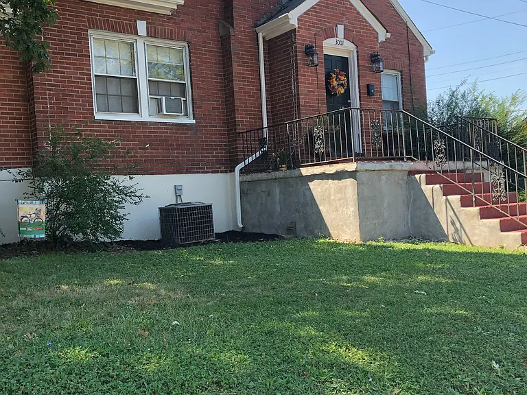 3001 Campbell Ave #UPPER LEVEL — Photo 10