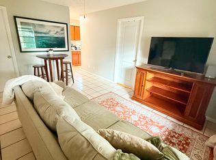 9402 N Semmes St, Tampa, FL 33612