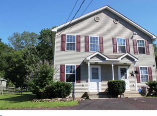 220 E Park Ave, Sellersville, PA 18960