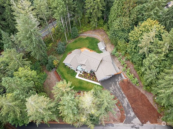 3rd image of 6116 78th Avenue NW
