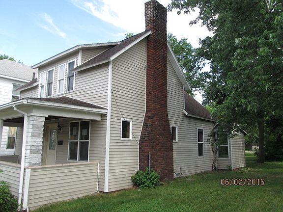 2nd image of 929 W Marion St