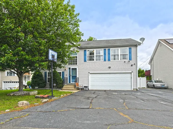 354 Lynne Place, Bridgeport, CT 06610