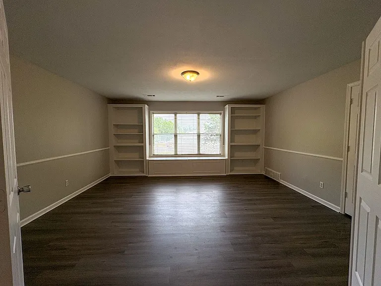 5184 Beagle Trl — Photo 17