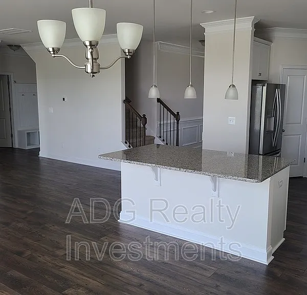 1577 Cambria Ct — Photo 3