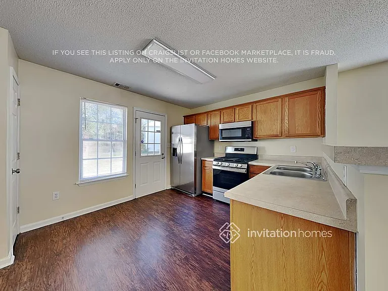 204 Tulane Dr — Photo 7