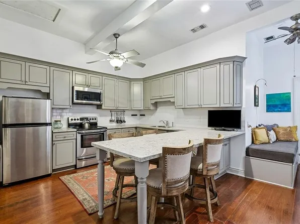 416 Burgundy St APT 3, New Orleans, LA 70112