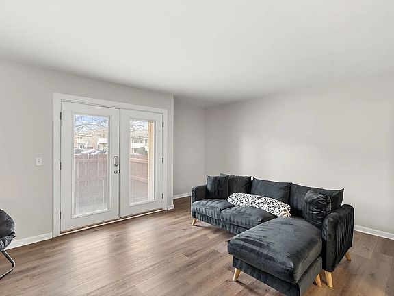 2nd image of 515 Basswood Ave APT H-83